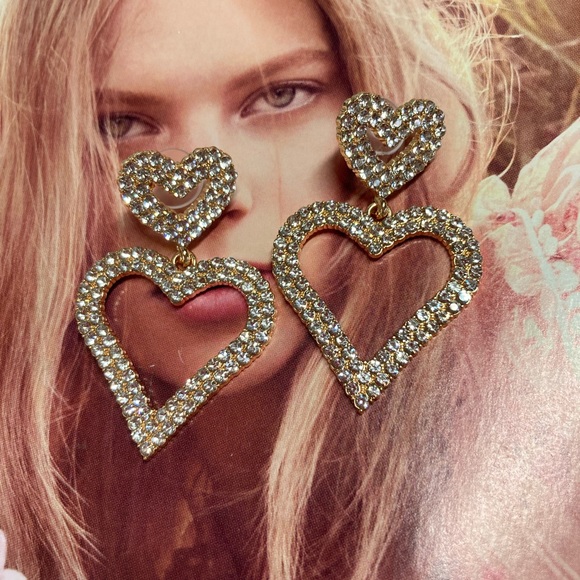 Gold Tone Rhinestone Heart Earrings - Picture 4 of 5